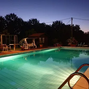 https://little-star-pioppa-riondi.emilia-romagnahotels.net