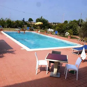 https://little-star-pioppa.emilia-romagnahotels.net